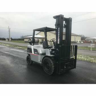 Propane Forklifts 2008  Nissan  (7)