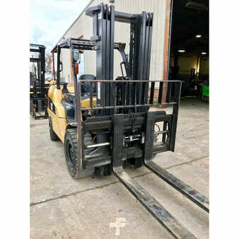 Diesel Forklifts 2014  CAT Lift Trucks dp55n1 (11)