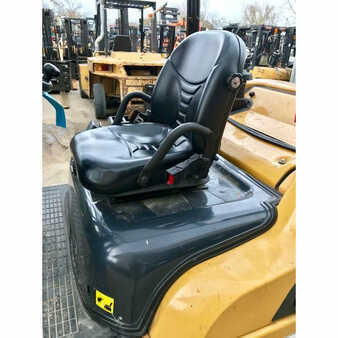 Diesel Forklifts 2014  CAT Lift Trucks dp55n1 (5)