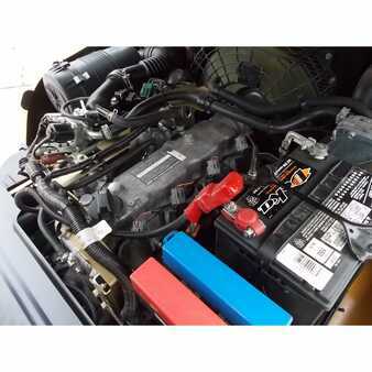 Propane Forklifts - Mitsubishi fgc25n (11)