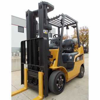 Propane Forklifts - Mitsubishi fgc25n (2)