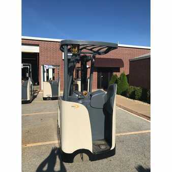Stackers stand-on 2010  Crown rc 5520-30 (3)