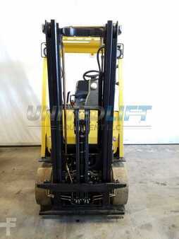4 Wheels 2014  Hyster e50xn (2)