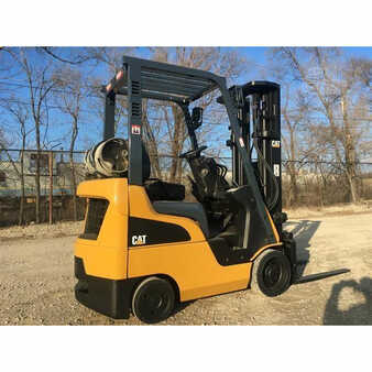 Carretilla elevadora GLP 2012  CAT Lift Trucks 2c3000 (2)