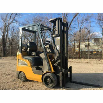 Carretilla elevadora GLP 2012  CAT Lift Trucks 2c3000 (3)