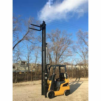 Carretilla elevadora GLP 2012  CAT Lift Trucks 2c3000 (6)