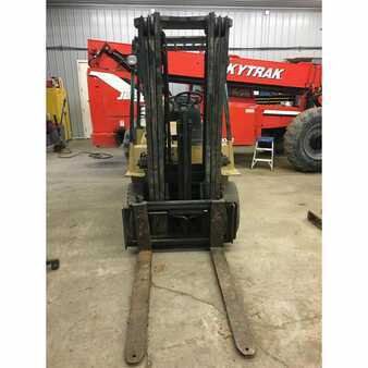 Propane Forklifts 2003  Mitsubishi fg25k (13)