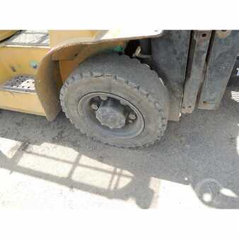 Propane Forklifts 2003  Mitsubishi fg25k (6)