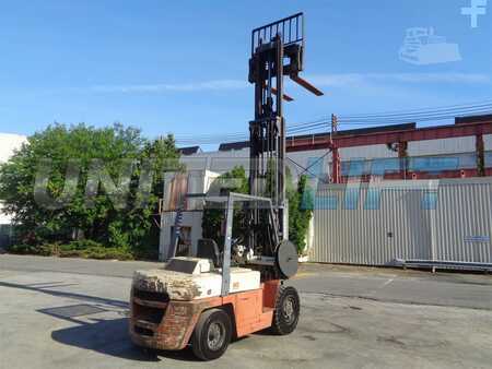 Diesel Forklifts - Nissan wf03a35v (13)