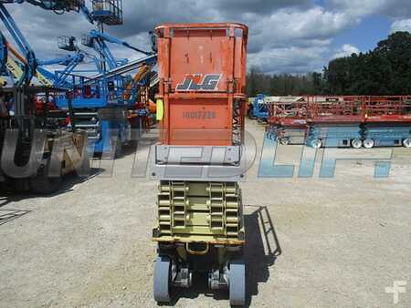 4 Wheels 2012  JLG 2630es (2)