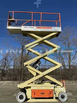 4 Wheels - JLG 2030es (11)