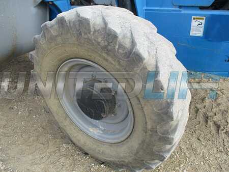 Manipulador fijo 2006  Genie gth1056 (14)