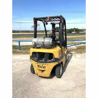 Propane Forklifts 2006  Yale glp050 (5)