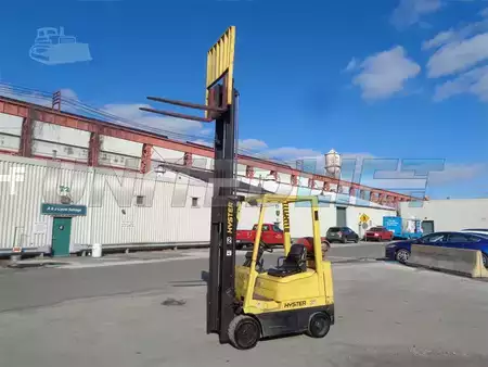 Montacargas GLP - Hyster s35xm (12)
