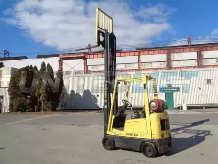 Montacargas GLP - Hyster s35xm (14)
