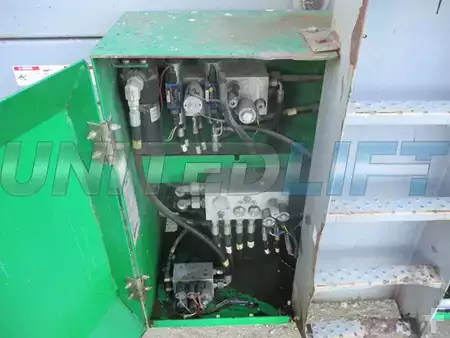 Montacargas Todo Terreno 2010  Genie gs5390rt (13)