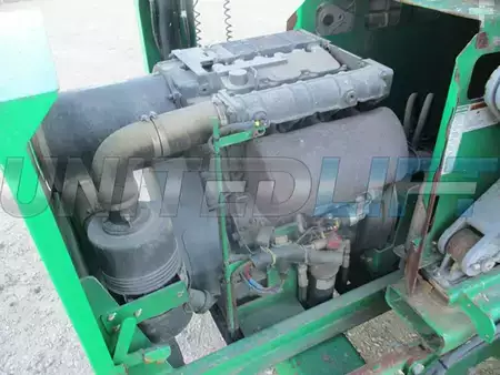 Montacargas Todo Terreno 2010  Genie gs5390rt (15)