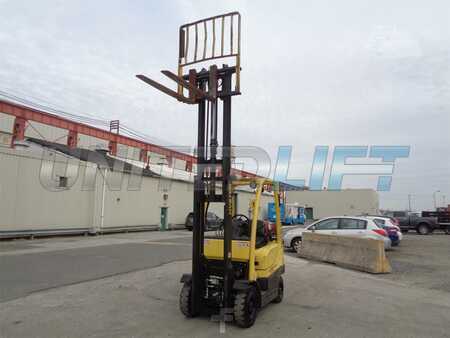 Propane Forklifts 2011  Hyster h30ft (6)