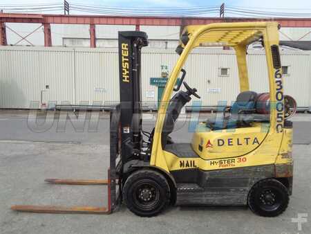 Propane Forklifts 2011  Hyster h30ft (7)