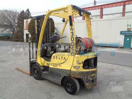 Propane Forklifts 2011  Hyster h30ft (8)