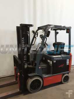 Montacargas Eléctrico (4 ruedas) 2014  Toyota 8fbcu25 (1)