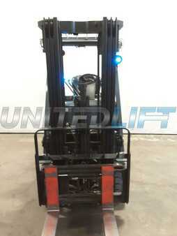 Montacargas Eléctrico (4 ruedas) 2014  Toyota 8fbcu25 (2)