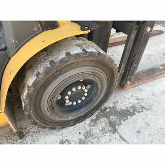 Diesel Forklifts 2014  CAT Lift Trucks dp55n1 (5)
