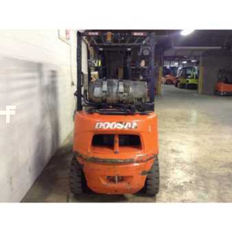 Carretilla elevadora GLP 2013  Doosan g30e3-5lp (3)