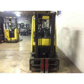 Propane Forklifts 2011  Hyster s50ft (2)
