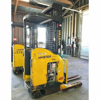 Reach Trucks 2011  Hyster n40zr (3)