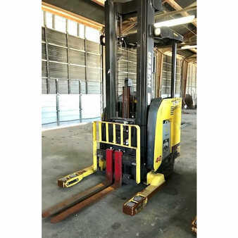 Reach Trucks 2011  Hyster n40zr (6)