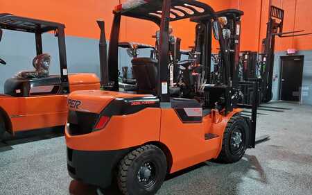 Diesel Forklifts 2025  Viper fd35 (4)