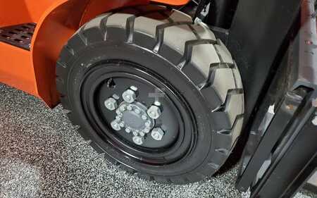 Diesel Forklifts 2025  Viper fd35 (8)