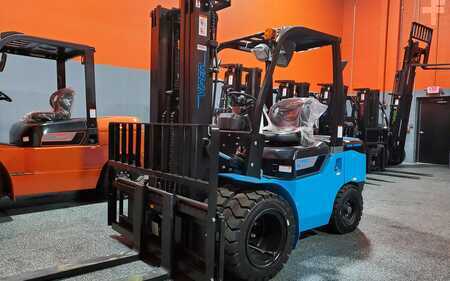 Diesel Forklifts 2025  Viper fd35 (1)