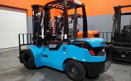 Diesel Forklifts 2025  Viper fd35 (2)
