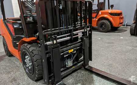 Diesel Forklifts 2025  Viper fd35 (8)