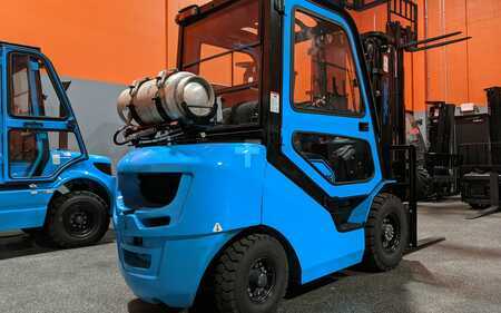 Propane Forklifts 2025  Viper fy25 (3)