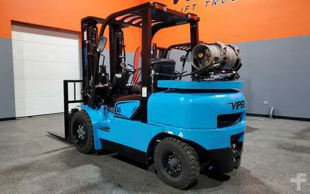 Propane Forklifts 2025  Viper fy45 (5)