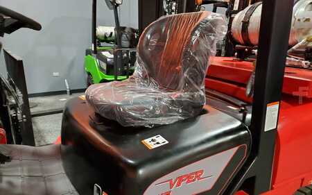 Propane Forklifts 2025  Viper fy45 (10)