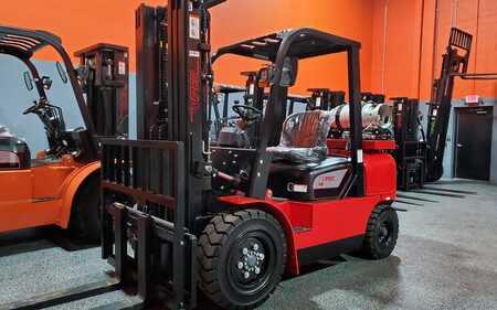 Propane Forklifts 2025  Viper fy45 (2)