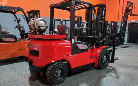 Propane Forklifts 2025  Viper fy45 (4)