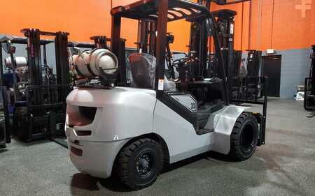 Propane Forklifts 2025  Viper fy35 (3)