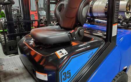Propane Forklifts 2025  Viper fy35 (9)