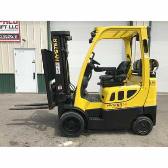 Propane Forklifts 2010  Hyster s50ft (2)