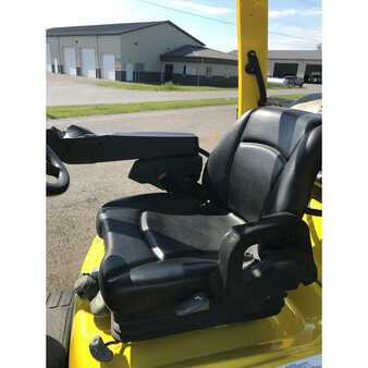 Propane Forklifts 2010  Hyster s50ft (7)