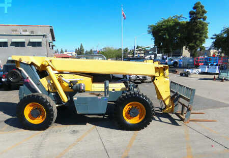 Manipulador fijo 2012  Gehl rs8-42 (1)