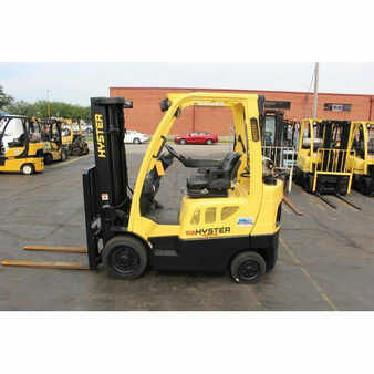 Propane Forklifts 2011  Hyster s50ft (1)