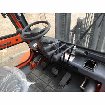 Diesel Forklifts 2016  Cobra cbr (15)