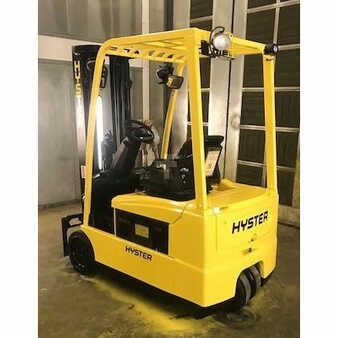 4 Wheels 2009  Hyster j40zt (1)