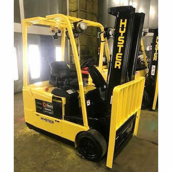 4 Wheels 2009  Hyster j40zt (2)